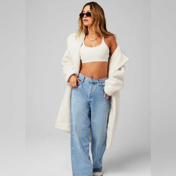 NWT Fabletics Cozy Collared Teddy Long Coat Bone White Size XL - Picture 3 of 13